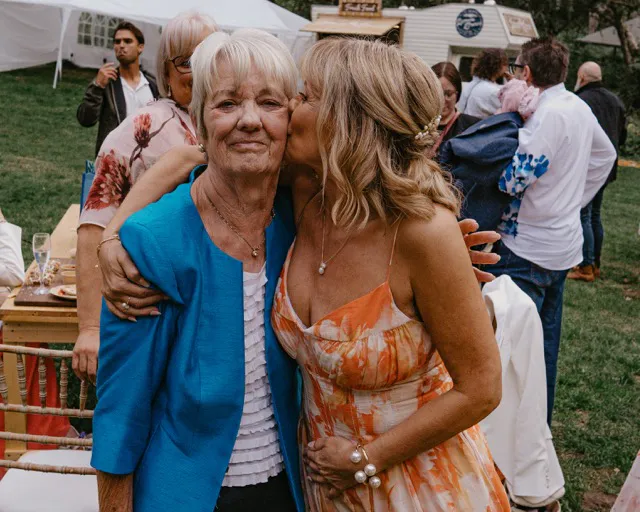 Beth + Lorian (listing)