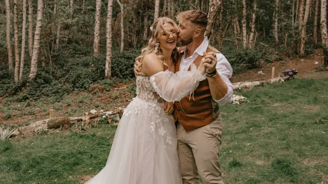Beth + Lorian (listing)