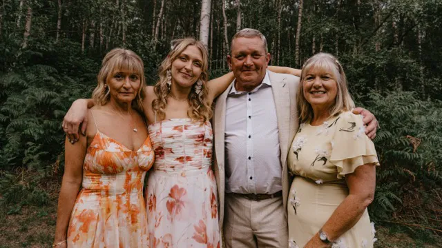Beth + Lorian (listing)