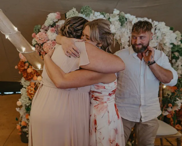 Beth + Lorian (listing)