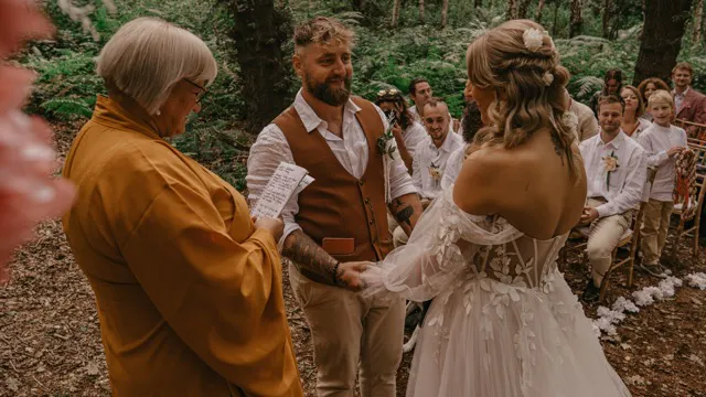 Beth + Lorian (listing)
