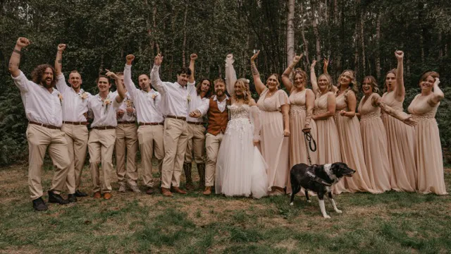 Beth + Lorian (listing)