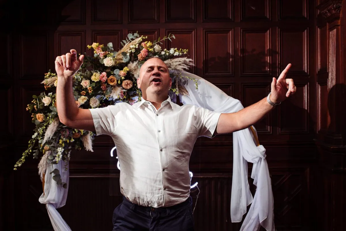 Kerry-and-Dave-Wedding-Story-776 (listing)