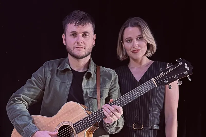 Drinks Reception Live Music - Keep Your Guests Entertained Throughout the Day!