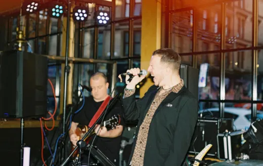 4 Piece Wedding Band Playing Floor Fillers from 50’S up to Current Hits