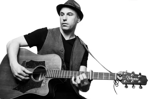 DGbandwguitar (listing)