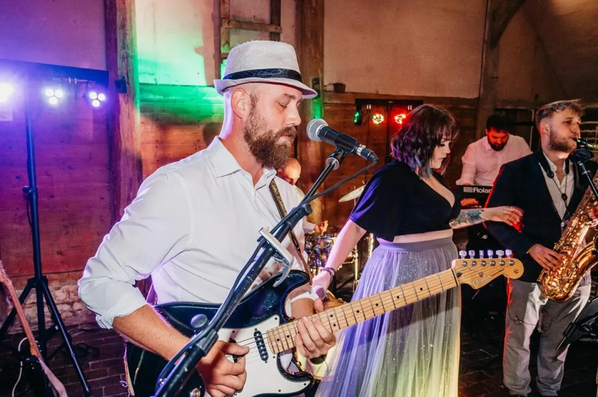Mark &amp; Emma - Wedding (listing)