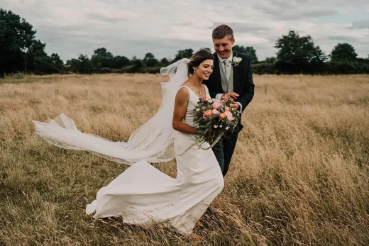 WEDDING690 (listing)