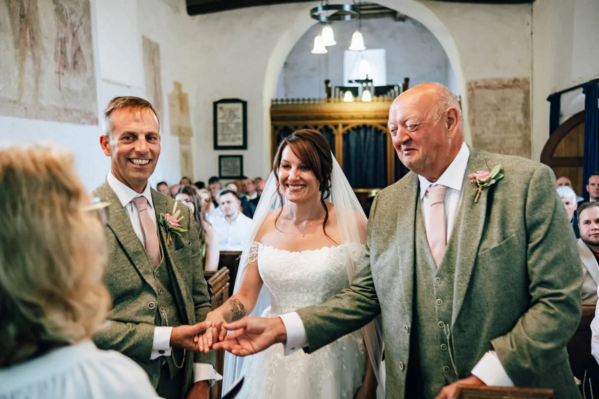 Roxanne & Mark (listing)