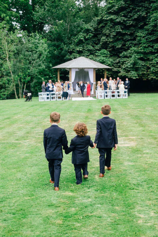 Alice &amp; Robert (listing)