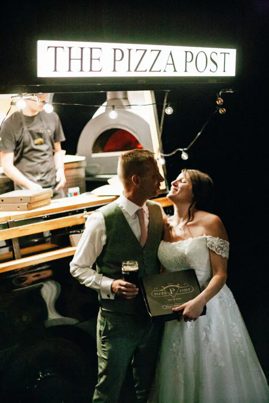 Roxanne & Mark (listing)