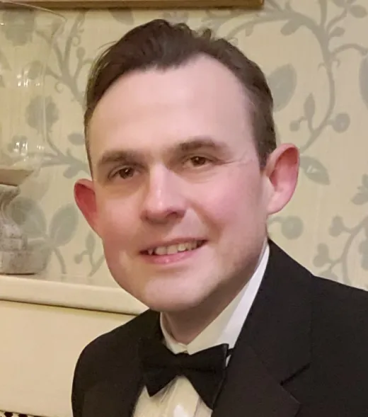 Profile Crop 4