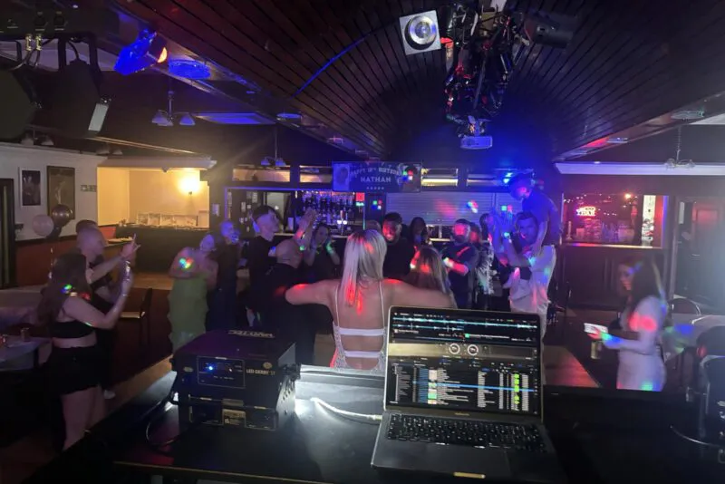 Evening DJ