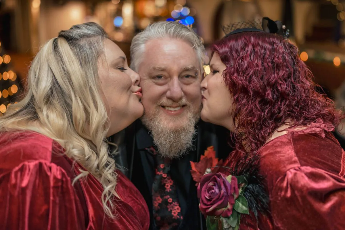Hallowedding-2 (listing)