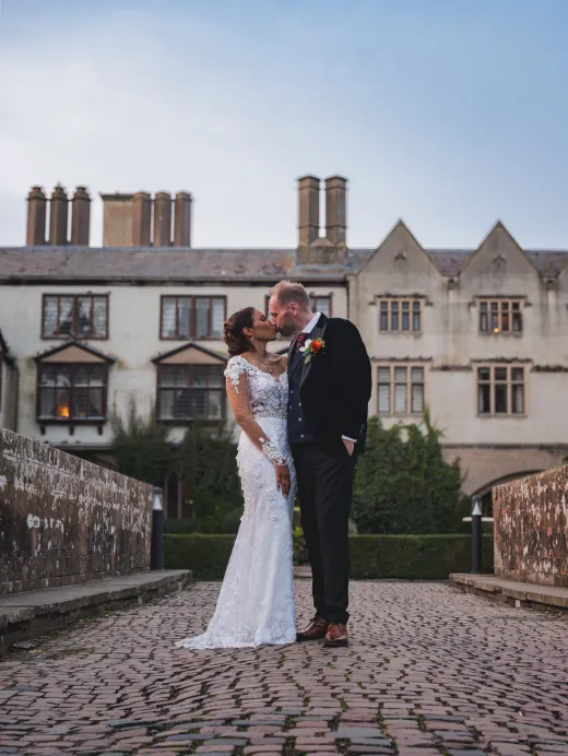 Rachael &amp; Mark (listing)