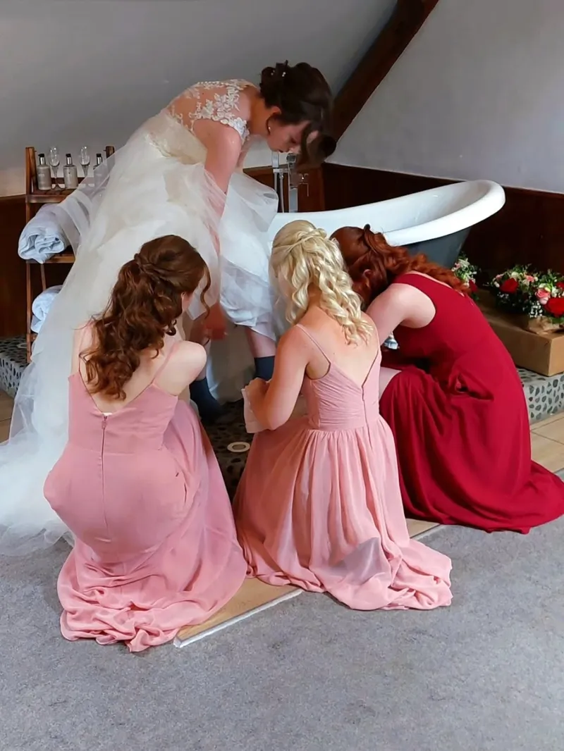 The Signature Bridal Party-  Bride Plus 4 Bridesmaids