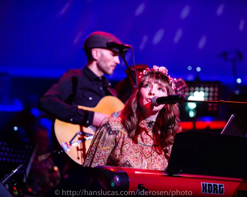 FRA - THE RETROSETTES AT COSMA'S CONCERT